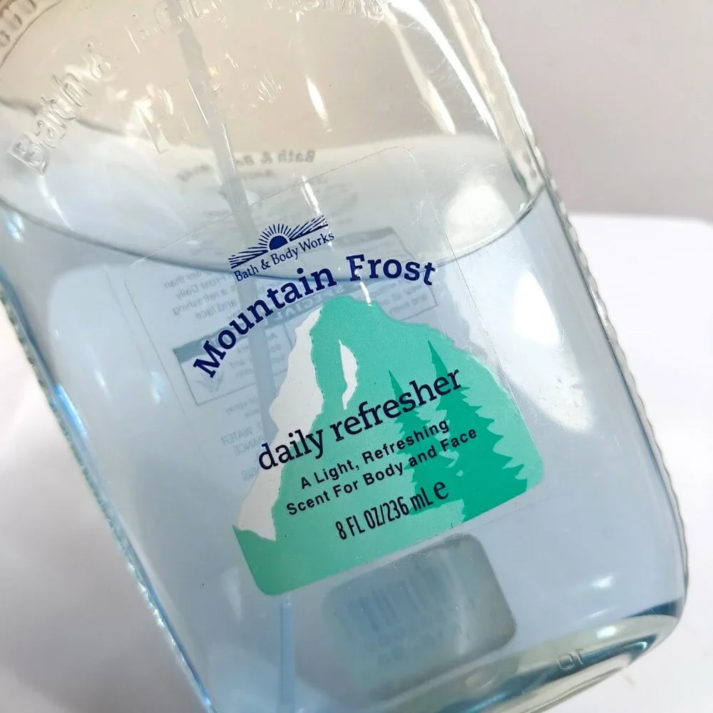 Bath & Body Works‎ Men Mountain Frost Daily Refresher spray 8 Oz Vintage READ